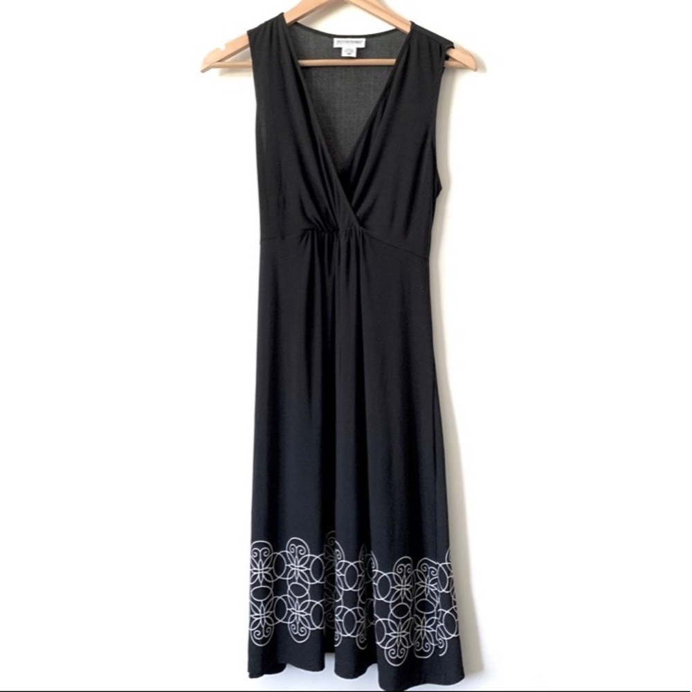 ❗️Clearance❗️ Motherhood Maternity Black Dress
